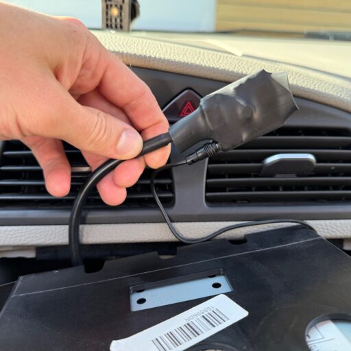 Volvo Bluetooth adapter (ainult heli) HU- raadiotele - Image 3