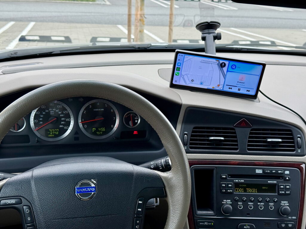 8,9" Carabc D808 CarPlay ja Android Auto ekraan