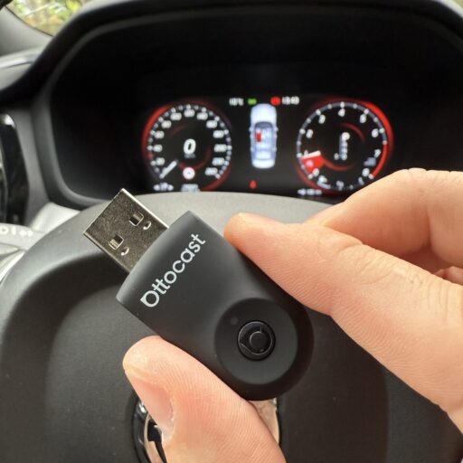 Ottocast Mini 2.0 Flow juhtmevaba CarPlay / Android Auto adapter - Image 2