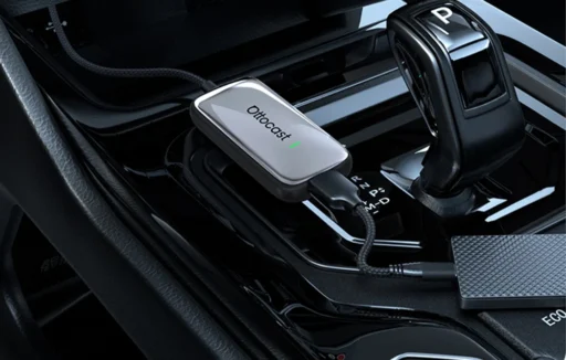 Ottocast Play2Video Plus AI Box (ainus laos ja juurde ei tule)